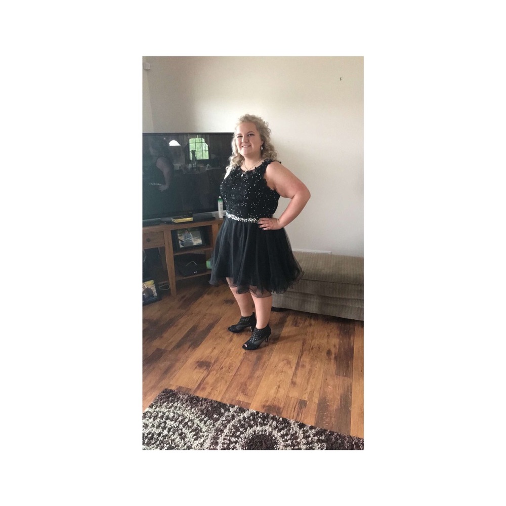 Black glittery homecoming dress!!